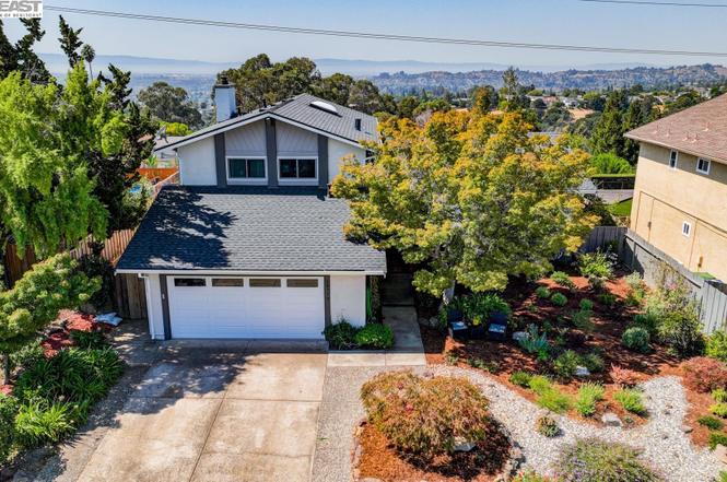 wｅᎥ  wｅᎥ ． 18779 W Cavendish Dr, Castro Valley, CA 94552 | Redfin