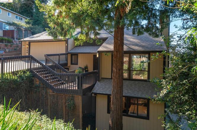 taku✕2 2749 Mountain Gate Way, Oakland, CA 94611 | Redfin