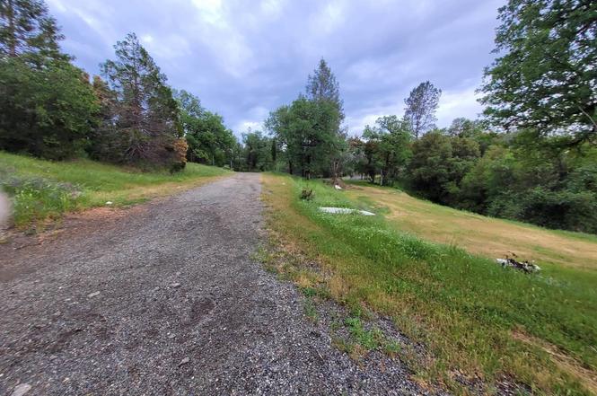14104 Gordon Dr Bella Vista CA 96008 MLS 41026497 Redfin 14104-gordon-dr-bella-vista-ca-96008-mls-41026497-redfin