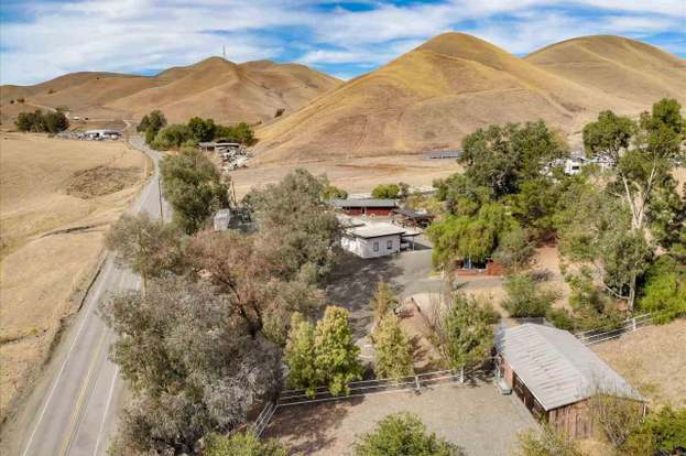 6261 Collier Canyon Rd, Livermore, CA 94551 | MLS# 40925090 | Redfin