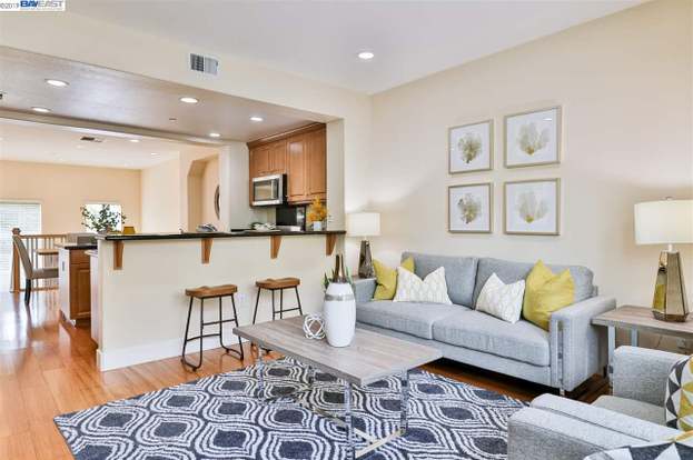105 Silk Oak Cmn Fremont Ca 94536 3 Beds 2 5 Baths