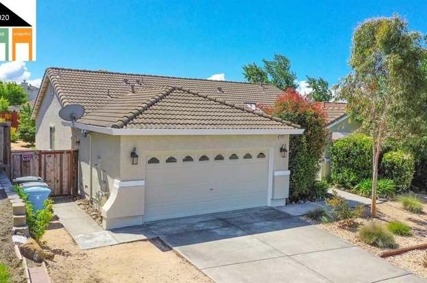 Vallejo Vacation Rental Vrbo 117595 3 Br San Francisco Bay Area House In Ca Historic Victorian Gateway To House Paint Exterior House Rental Stucco Homes