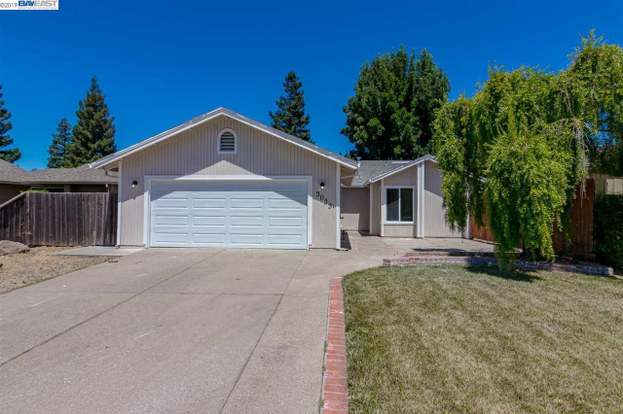 3033 Sea Gull Ln Stockton Ca 95219 3 Beds 2 Baths
