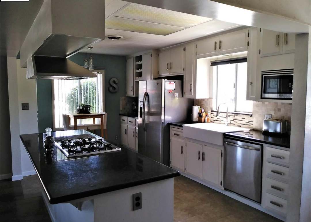 745 S Lee Ave, Lodi, CA 95240