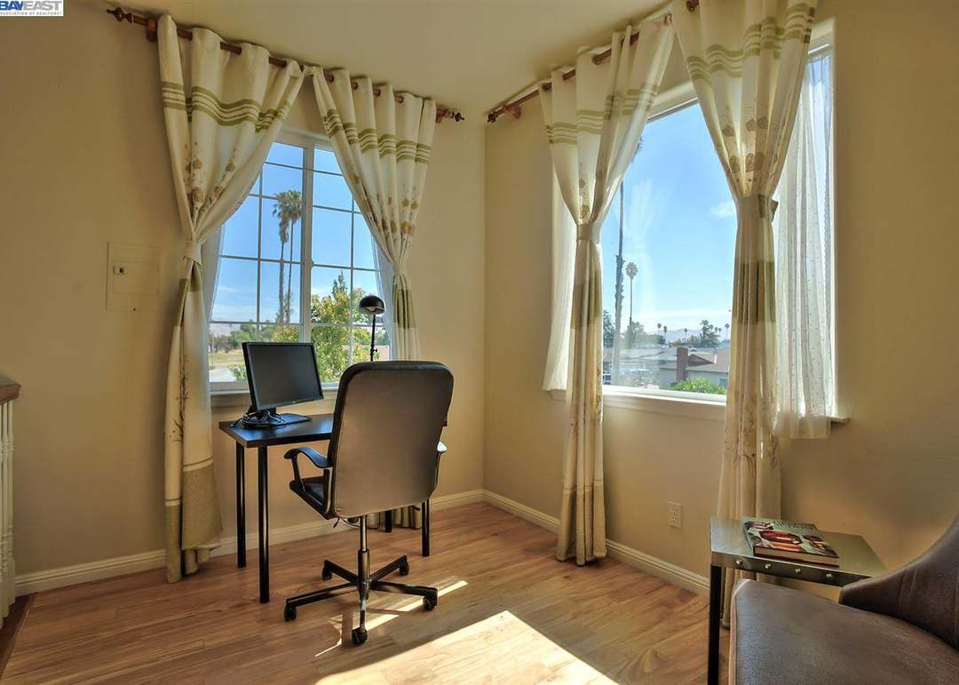 5325 Diamond Head Ln, Fremont, CA 94538