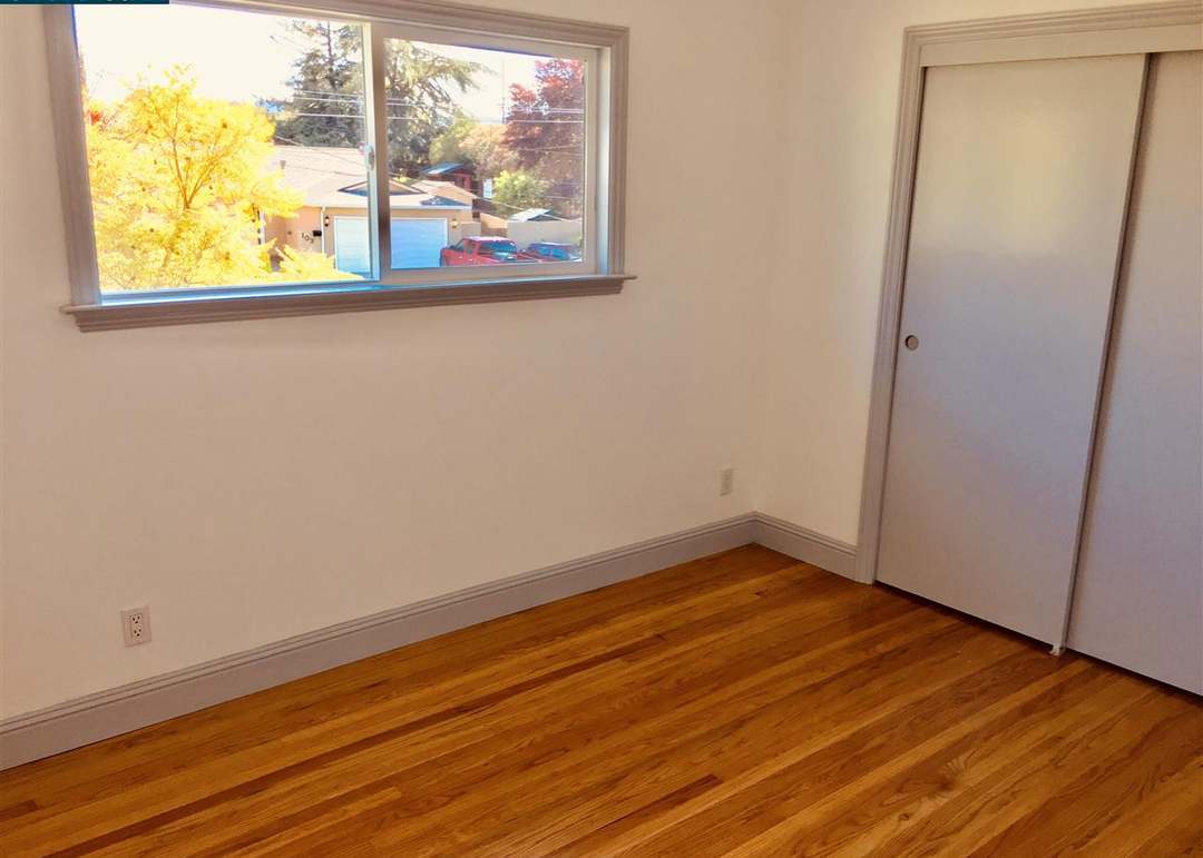 98 Gilrix Dr, Martinez, CA 94553
