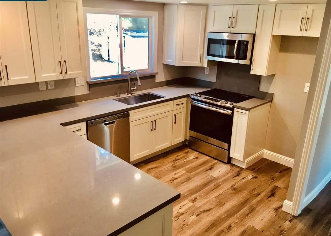 98 Gilrix Dr, Martinez, CA 94553