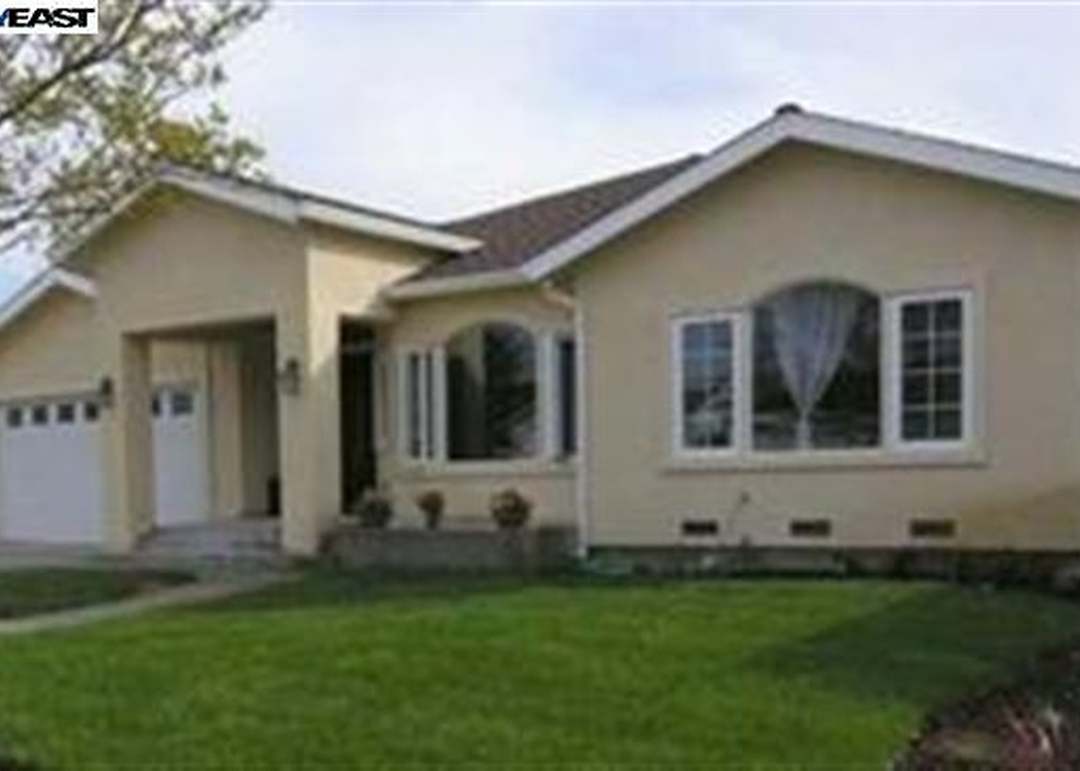 Neighborhood × Dr.Woo 647 Woodmount Crescent Oshawa | Zolo.ca