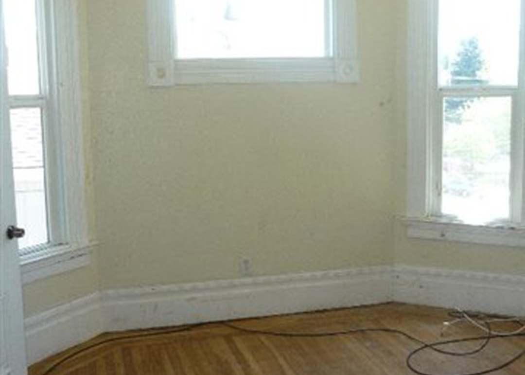 2278 E 17th St, Oakland, CA 94606