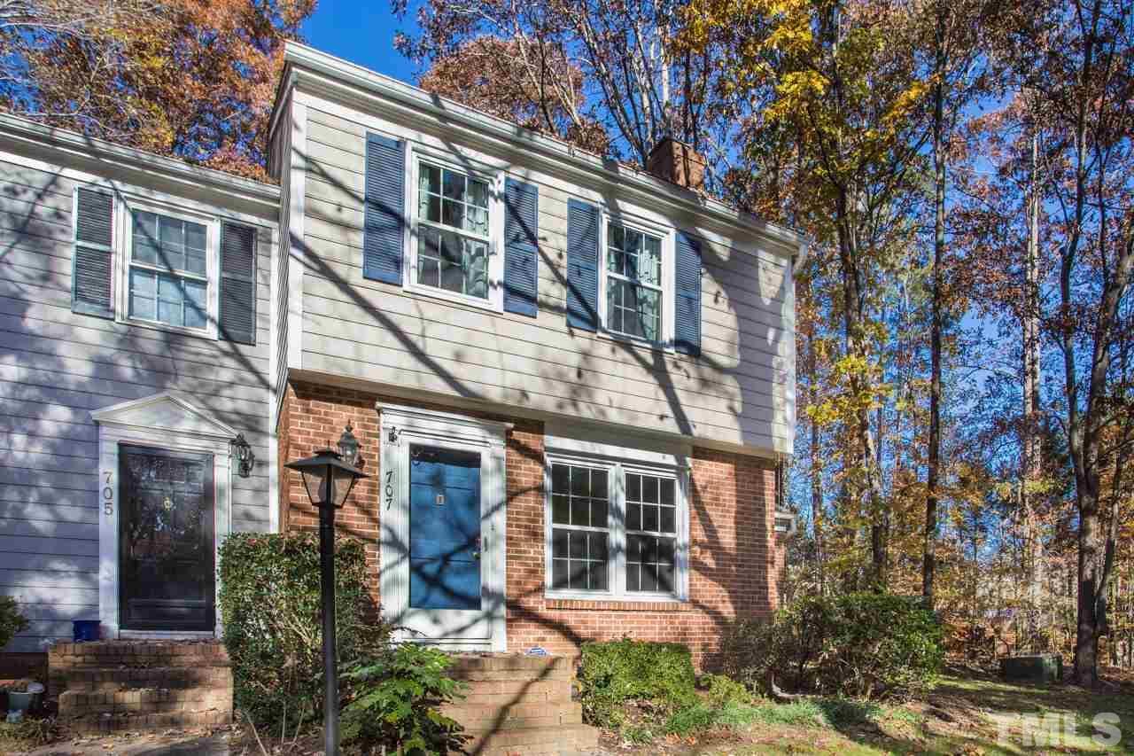 707 Collington Dr, Cary, NC 27511 | MLS# 2227126 | Redfin