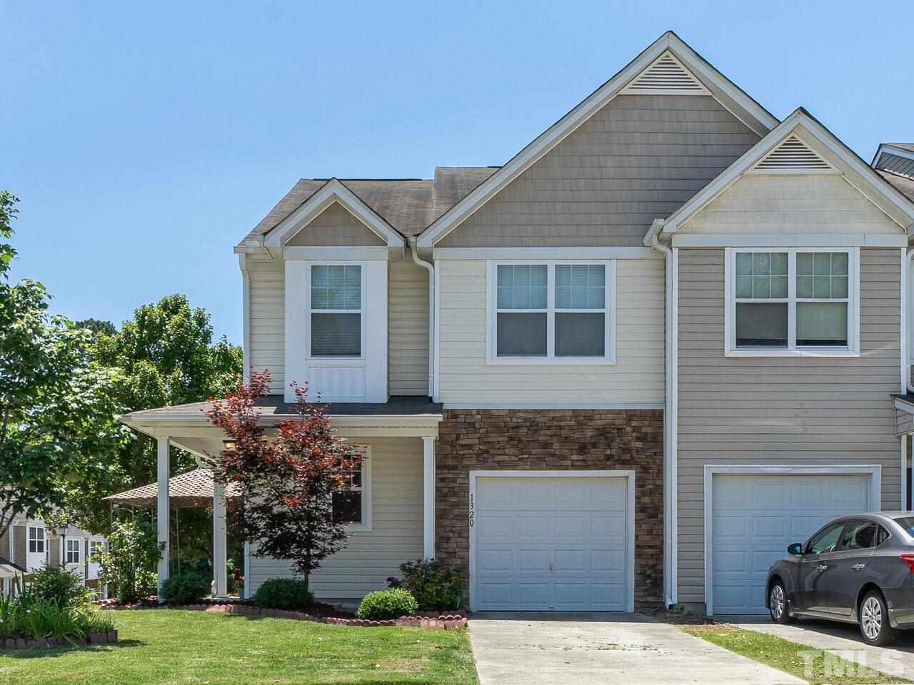 1320 Stone Manor Dr, Raleigh, NC 27610-2886 | MLS# 2391528 ...