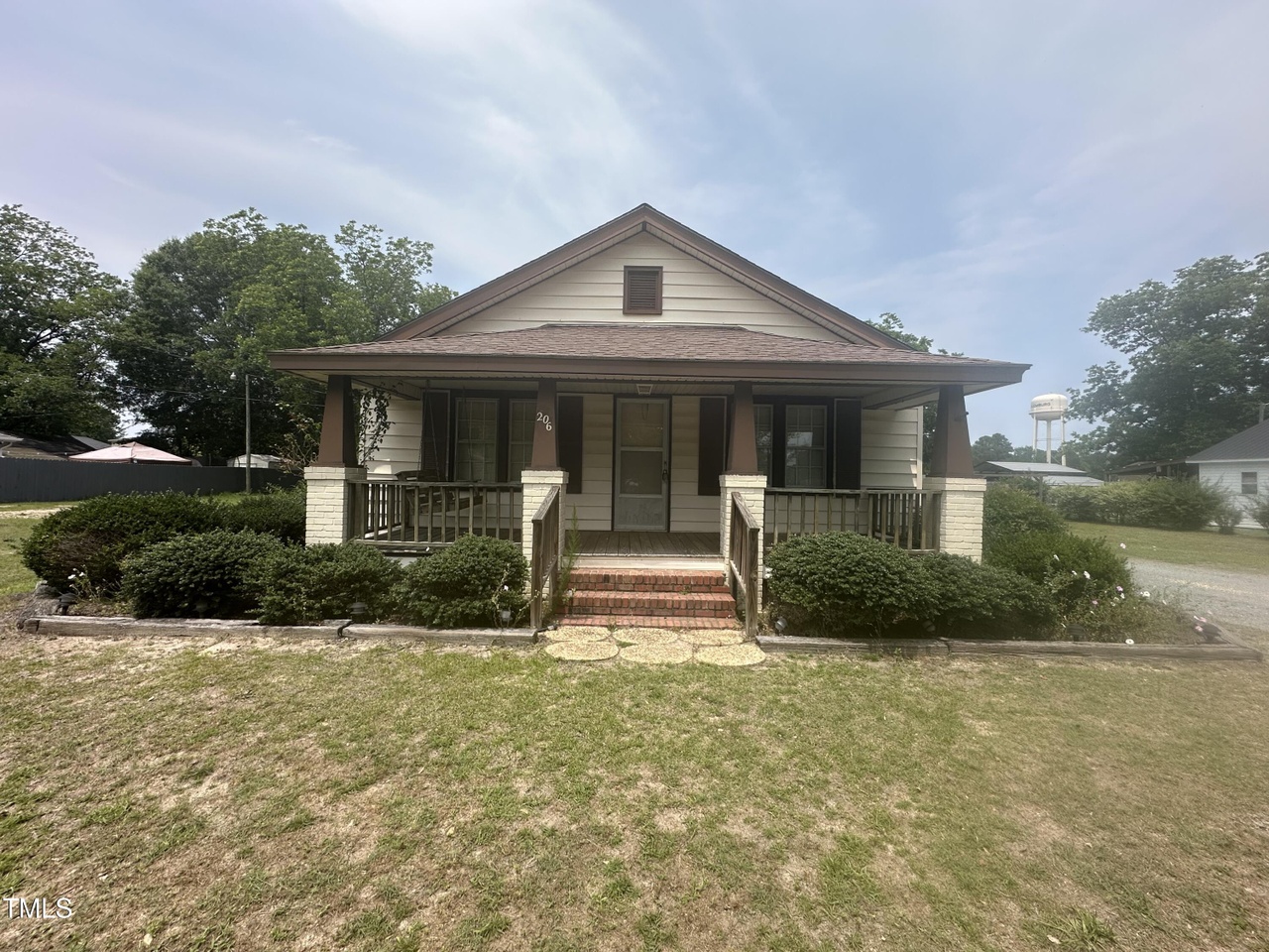 206 Jackson St, Salemburg, NC 28385