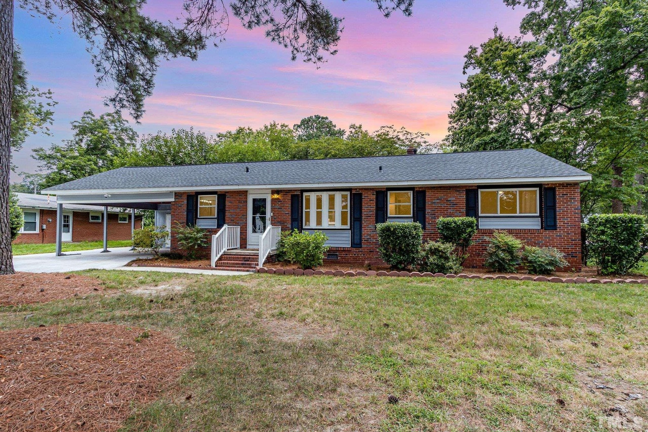 611 Beverly Dr, Raleigh, NC 27610 | MLS# 2523567 | Redfin