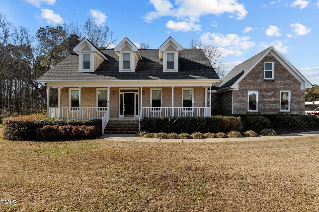 6109 Bramlette Ct, Fuquay Varina, NC 27526 | MLS# 10005716 | Redfin