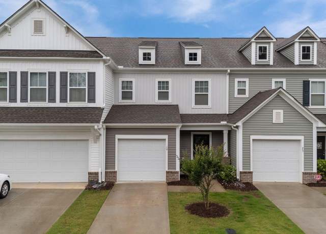 Property at 19 Willow Green Dr, Clayton, NC 27527, 3 beds, 2.5 baths