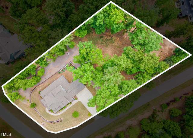 Property at 251 Gentry Dr, Pittsboro, NC 27312, 4 beds, 3.5 baths