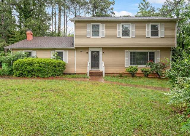 Property at 4812 Kaplan Dr, Raleigh, NC 27606, 4 beds, 3 baths