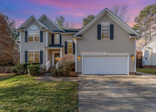 Property at 607 Palafox Dr, Chapel Hill, NC 27516, 5 beds, 2.5 baths