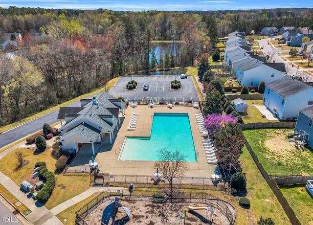 Property at 6817 Osprey Landing Dr, Wendell, NC 27591, 5 beds, 2.5 baths
