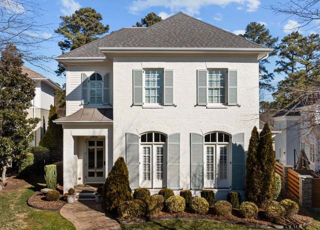 Property at 809 Wayne Dr, Raleigh, NC 27608, 3 beds, 3.5 baths