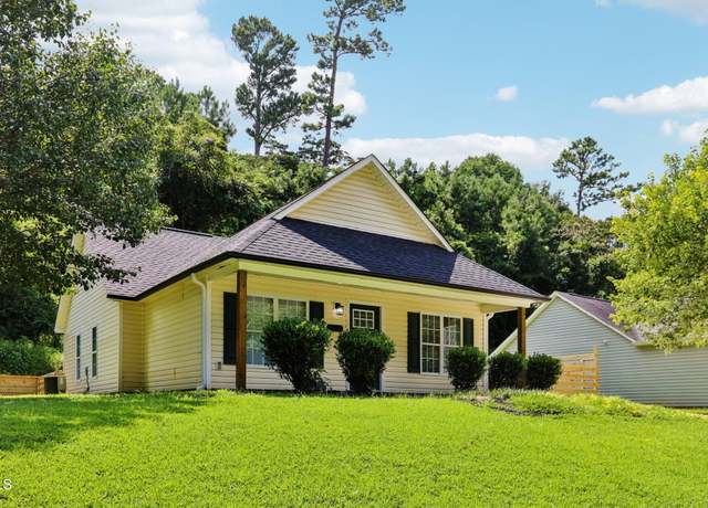 Property at 1349 Crabtree Blvd, Raleigh, NC 27610, 3 beds, 2 baths