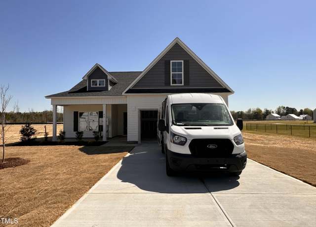 Property at 45 Trescott St, Smithfield, NC 27577, 3 beds, 2 baths