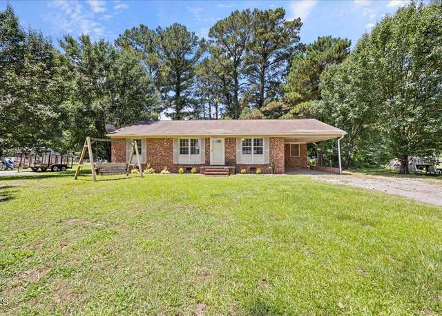 Property at 128 W Hill St, Goldsboro, NC 27534, 3 beds, 2 baths