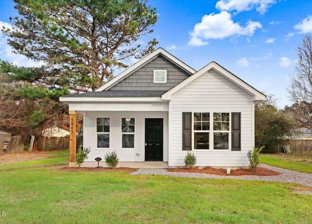 Property at 1201 Crawford St S, Wilson, NC 27893, 2 beds, 2 baths