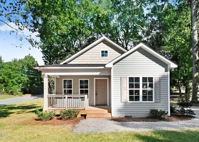Property at 1201 Crawford St S, Wilson, NC 27893, 2 beds, 2 baths