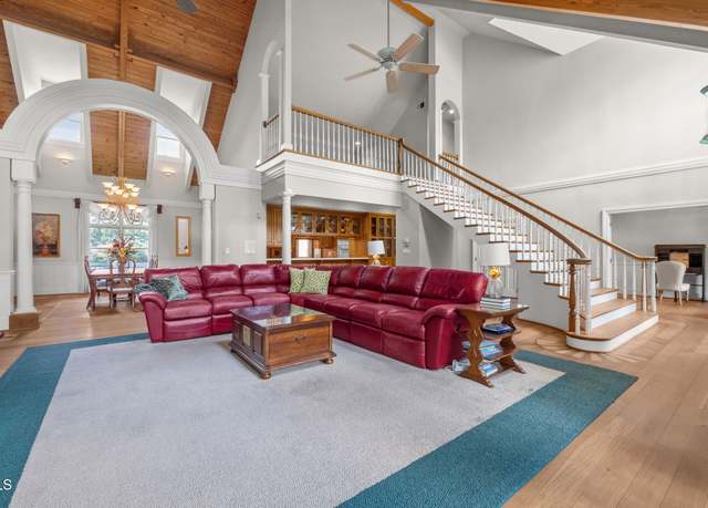 Property at 3566 Us 15 Hwy, Oxford, NC 27565, 4 beds, 5 baths