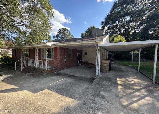 Property at 9729 Clayton Blvd, Clayton, NC 27520, 3 beds, 1.5 baths