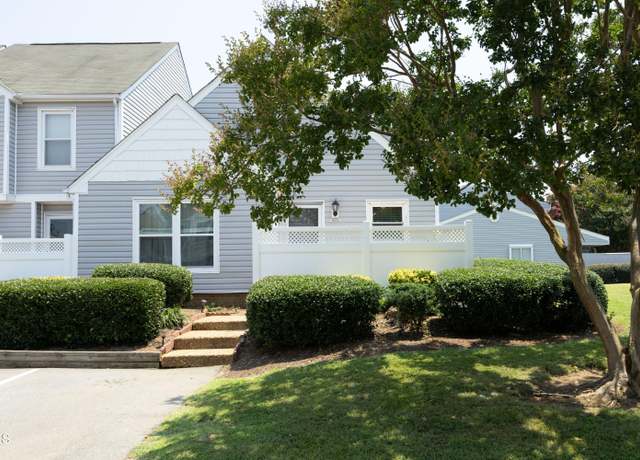Property at 5054 Avenida Del Sol Dr, Raleigh, NC 27616, 2 beds, 2 baths