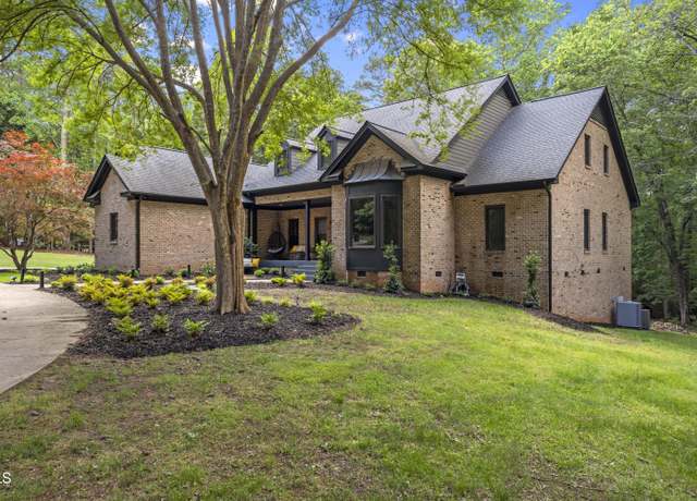Property at 13121 Melvin Arnold Rd, Raleigh, NC 27613, 4 beds, 3.5 baths