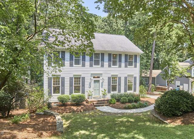 Property at 18 Clearwater Dr, Durham, NC 27707, 4 beds, 3 baths