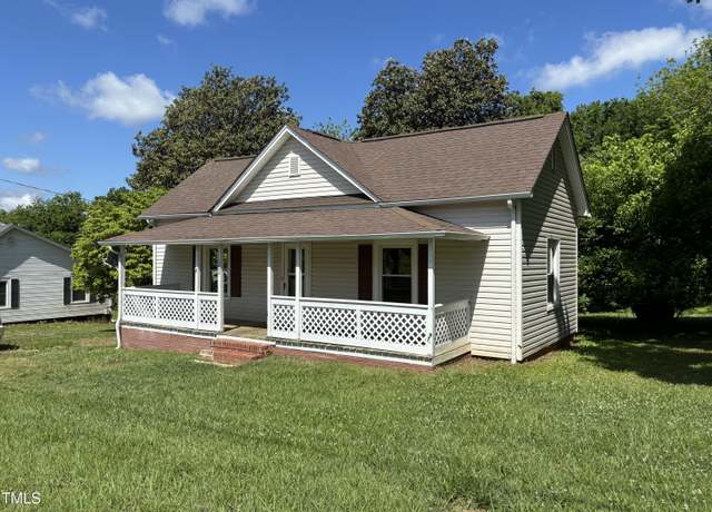 Property at 1200 Carolina St, Graham, NC 27253, 2 beds, 1 bath