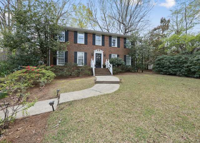 Property at 721 Blenheim Dr, Raleigh, NC 27612, 4 beds, 2.5 baths