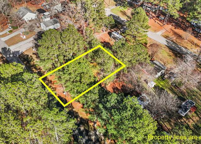 Property at 104 Fox Dr, Louisburg, NC 27549