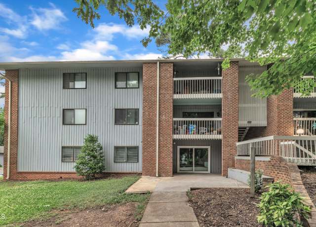 Property at 1008 Sandlin Pl Unit J, Raleigh, NC 27606, 3 beds, 2 baths