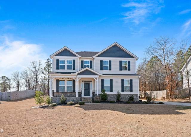 Property at 594 Executive Dr, Lillington, NC 27546, 3 beds, 2.5 baths