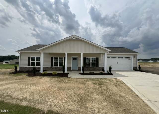 Property at 211 Dunbar Hill Dr, Fremont, NC 27830, 3 beds, 2 baths