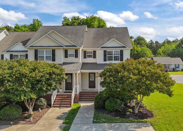 Property at 202 Wimbledon Ct, Clayton, NC 27520, 3 beds, 2.5 baths