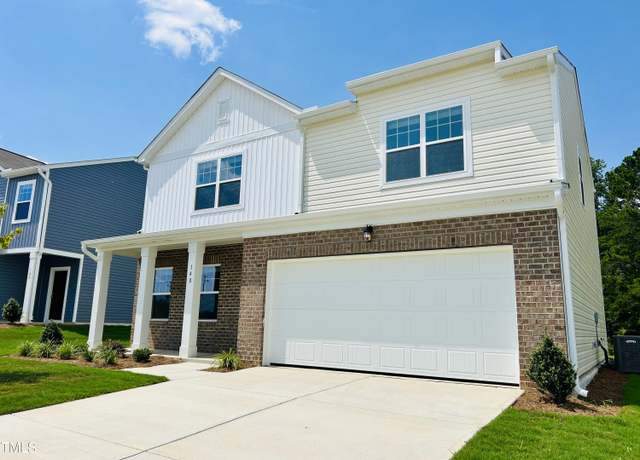 Property at 140 N Keatts Winner Ct, Wilson's Mills, NC 27520, 4 beds, 2.5 baths