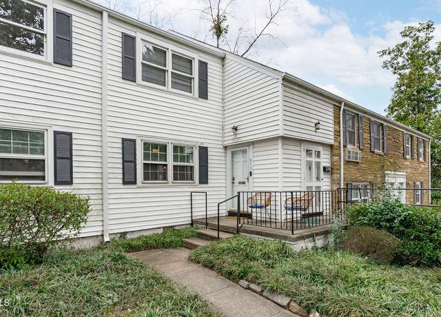 Property at 975 St Marys St, Raleigh, NC 27605, 2 beds, 1 bath