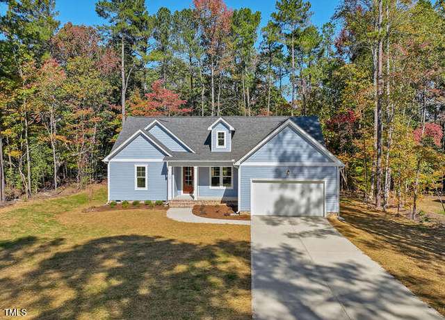 Property at 8015 Royal Dr, Sanford, NC 27332, 3 beds, 2 baths