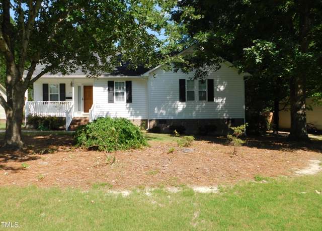 Property at 204 Southland Dr, Zebulon, NC 27597, 3 beds, 2 baths