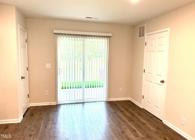 Property at 1103 Brookrun Dr, Oxford, NC 27565, 2 beds, 2.5 baths
