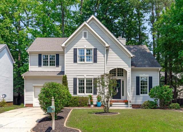 Property at 208 Silk Hope Dr, Cary, NC 27519, 3 beds, 2.5 baths