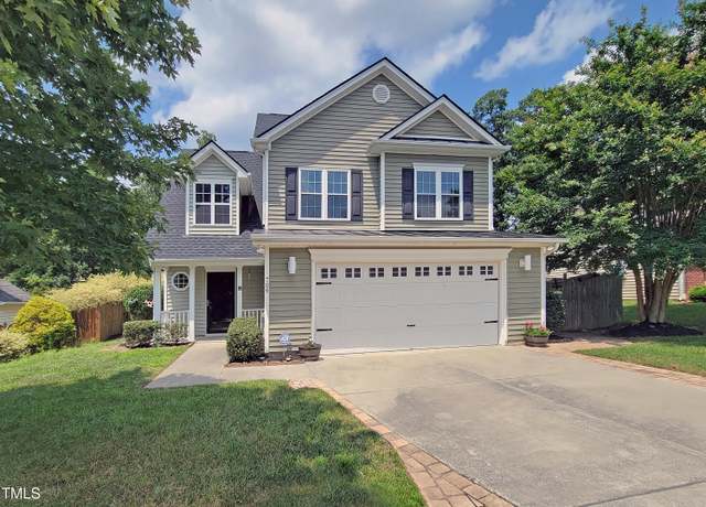Property at 709 Pyracantha Dr, Holly Springs, NC 27540, 4 beds, 2.5 baths