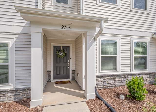 Property at 2708 Chert Ln, Raleigh, NC 27610, 3 beds, 3.5 baths