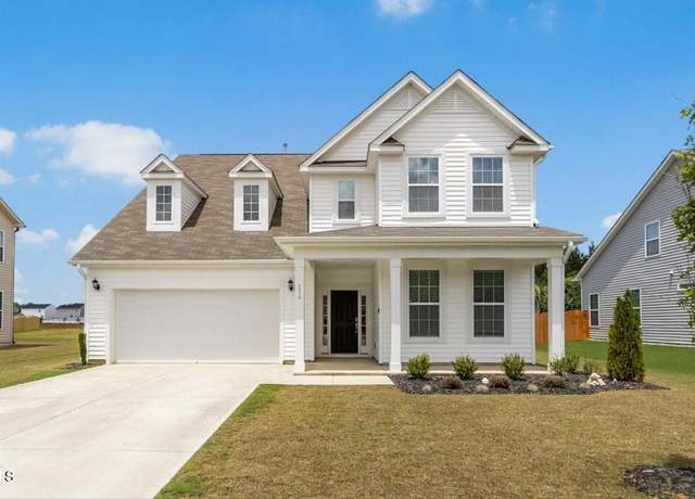 Property at 116 Hayfield Dr, Lillington, NC 27546, 3 beds, 2.5 baths